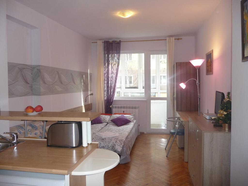 Studio Rositza Szófia Szoba fotó